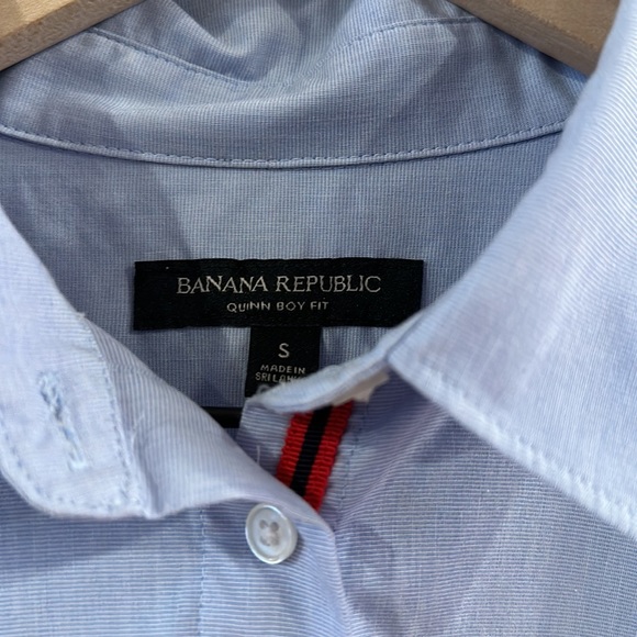 Banana Republic Quinn boy fit blue oxford button down - size S - Picture 6 of 6